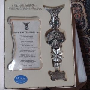 Silver and Green Memorial Hanging Accent